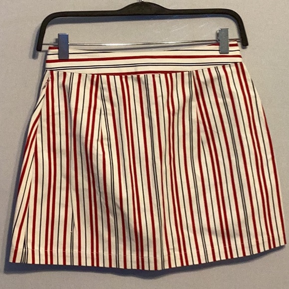 Forever 21 striped mini skirt size small - Picture 3 of 6